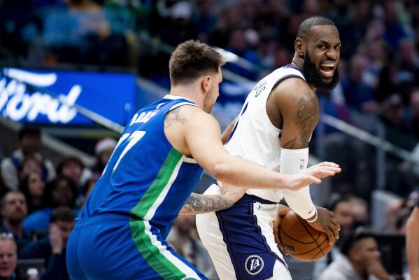 Lebron sales christmas 218